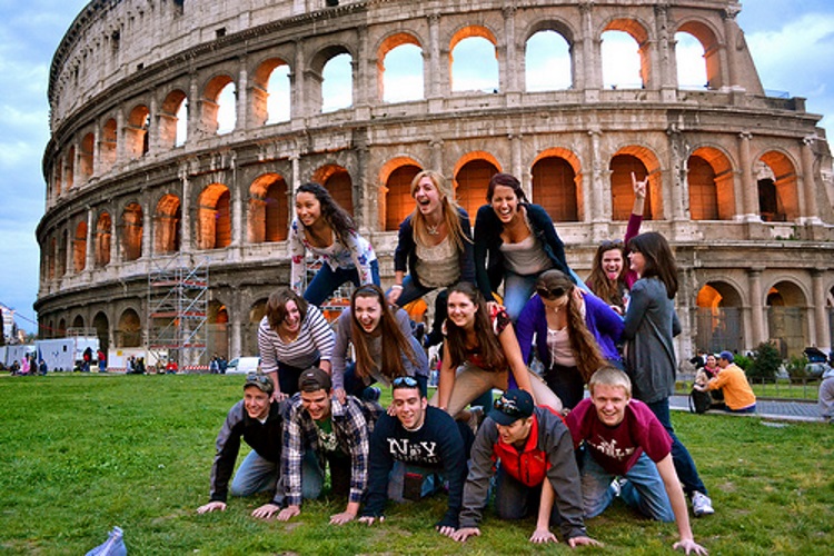Memorable High School Class Trips for Large or Small Group Travel