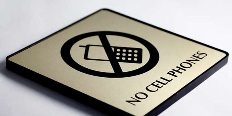 no cell phones sign